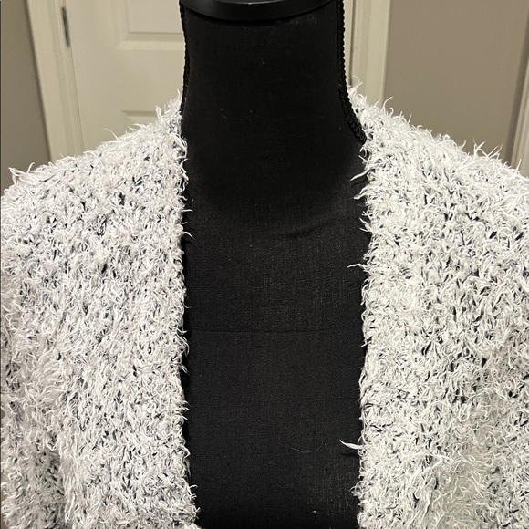 Kensie White Fuzzy Cardigan - Picture 4 of 12